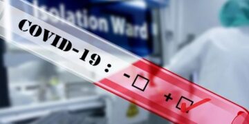 В Украине растет количество госпитализаций из-за COVID-19