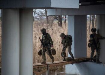 Наев: укрепляем оборонные рубежи на севере страны круглосуточно