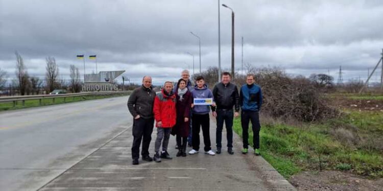 Арцизький міський голова з німецькими парнерами відвідав громади Миколаївської області, які постраждали від російської агресії