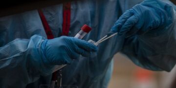 В Минздраве рассказали об эпидситуации с COVID-19 и штамме «Кракен»