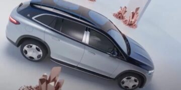 Mercedes-Benz випустила новий електричний SUV EQS — Автоновини