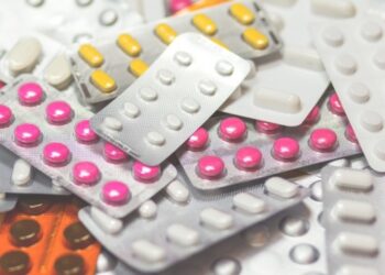 В Україні змінилися правила продажу рецептурних ліків