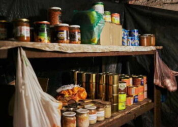 Дешевле, чем в магазине: ГУР потратил на продукты вдвое меньше Минобороны