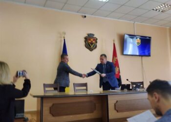 Командування  десантно-штурмових військ передало подяки депутатському корпусу Червоноградської міської ради – Новини Львова та області