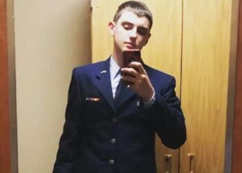 ФБР нашло военного, который «слил» разведданные