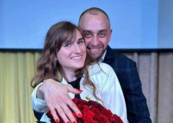 Полтавский депутат сделал предложение звезде TikTok: видео