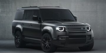 Land Rover Defender 130 получил дефорсированный пятилитровый мотор V8 — АВТО НОВОСТИ