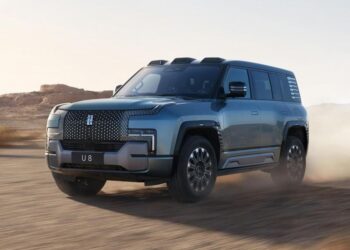 Роскошный рамный внедорожник BYD Yangwang U8 показал салон — АВТО НОВОСТИ