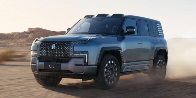 Роскошный рамный внедорожник BYD Yangwang U8 показал салон — АВТО НОВОСТИ