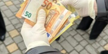 СБУ затримала одеського митника за «відкати» | Одеський Кур’єр