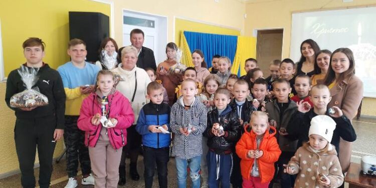 У Арцизькій громаді напередодні Великодня влаштували чудове свято для дітей з дитячих будинків сімейного типу