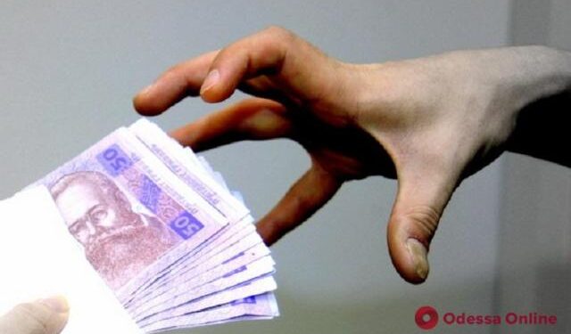 В Одесі студент викрав з кафе велику суму грошей | Надзвичайні події Одесса та область