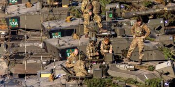Велика Британія подарувала Україні роту танків Challenger 2
