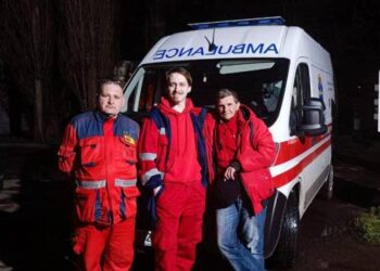 Врятував швидкий приїзд медиків: в Одесі жінка ледве не померла через укус кішки – ЗМІ