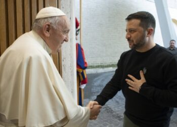 У Ватикані розповіли подробиці зустрічі Зеленського з Папою Франциском