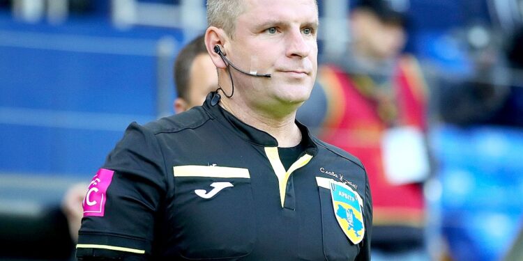 «Колос» — «Динамо»: арбитры. Рефери в поле уже в шестой раз за сезон будет судить «Динамо» (23 мая 2023 г.) — Новости футбола