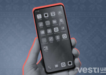 С карт украинцев мошенники украли около 15 млн грн: раскрыта схема