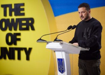 Зеленський зустрівся з амбасадорами United24