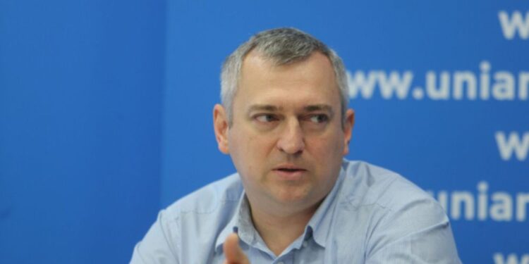 Українців позбавлять від обов’язкової реєстрації мобільних