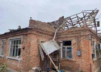 Минулого дня ворог знову вдарив по Нікополю, є загиблий та поранені, — голова ОВА  | Кримінальні новини