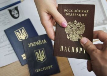Українцям та білорусам буде простіше отримати російське громадянство