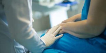 Польша нуждается во врачах и медработниках из Украины – эксперт