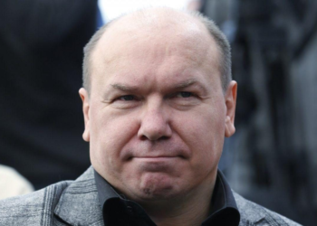 Виктор Леоненко: «Ребров хотел, чтобы меня выгнали с телеканалов «Футбол» (25 мая 2023 г.) — Новости футбола