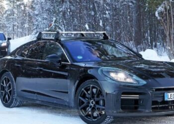 Porsche Panamera 2024 був розкритий до світової прем’єри — Автоновини