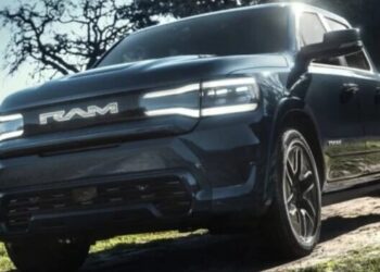 Електричний пікап Ram 1500 REV стане найбільш далекобійним у своєму класі — Автоновини