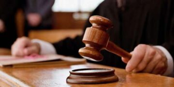 Украинский прокурор составил акт обвинения «на фене»