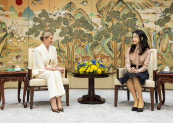 Зеленська запросила дружину президента Кореї на Саміт перших леді та джентльменів