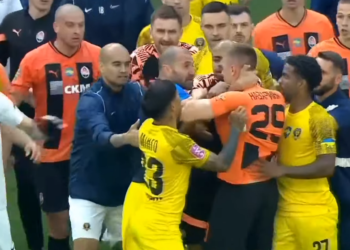 Матч «Шахтер» — «Днепр-1» завершился массовой дракой с 4 удалениями (ВИДЕО) (29 мая 2023 г.) — Новости футбола