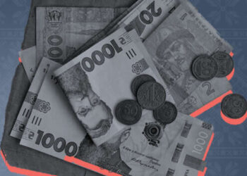 Гривна продолжит укрепляться: аналитики дали прогноз курса доллара на лето