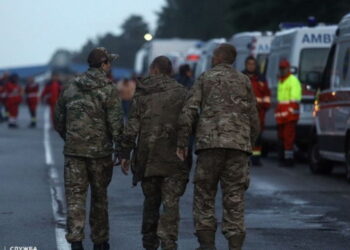 Як підтримати близьких після повернення з полону — поради Мінреінтеграції