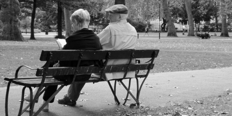 В Україні зросте мінімальна пенсія