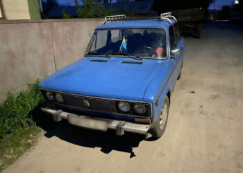 На Чернігівщині затримано злодюг, які з ножем пограбували чоловіка в його будинку. ФОТО | Кримінальні новини