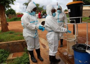 Холера унесла жизни более 1200 человек в Малаве и угрожает соседним странам