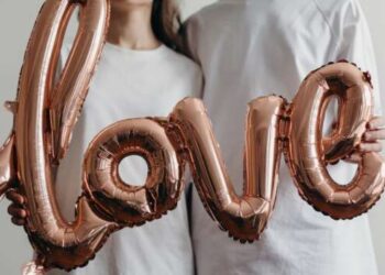 Любовь на горизонте: три знака зодиака встретят свою судьбу в середине мая