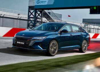 Ещё один Camry-заменитель: в Россию едет седан Dongfeng Shine Max — АВТО НОВОСТИ