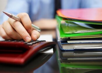 Мінсоцполітики: в уряді запланували масштабну програму перерахунку пенсій для всіх держслужбовців