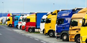 Коммерческие перевозчики в РФ попросили снизить стоимость проезда — АВТО НОВОСТИ