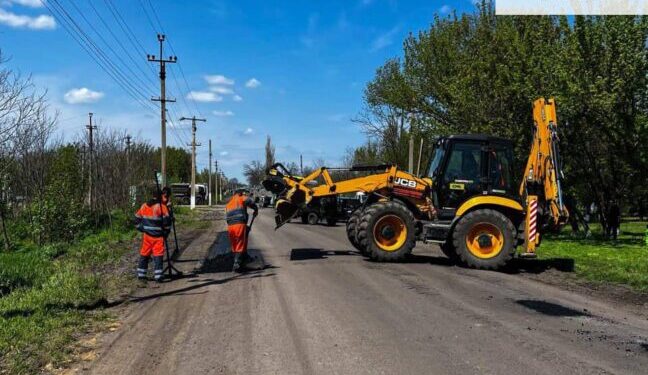 На дорогах Одеської області ліквідують аварійну ямковість та вибоїни — Новини Одеської області