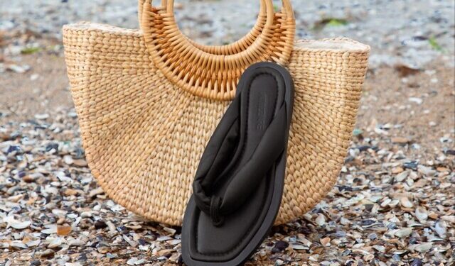 Официально: самая модная летняя обувь – шлепанцы | Одеський Монітор