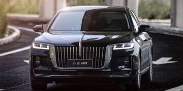Премиум-бренд Hongqi официально выходит на российский рынок с двумя седанами и парой SUV — АВТО НОВОСТИ