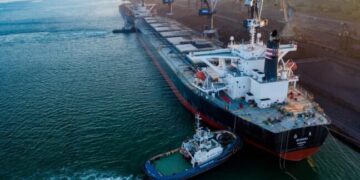Приватним компаніям скасували корабельні збори у порту «Південний» — Новини Одеської області