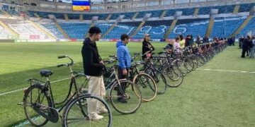 В Одесі дітям-переселенцям подарували сучасні транспортні засоби | Надзвичайні події Одесса та область