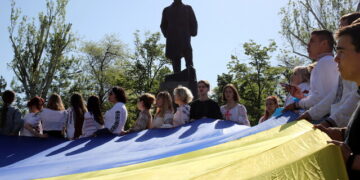 В Одесі відзначили день вишиванки ходою у парку Шевченка | Одеський Монітор