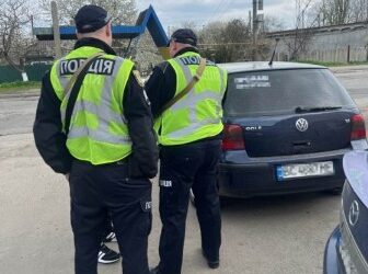 В сервісному центрі на Одещині виявили крадений автомобіль | Надзвичайні події Одесса та область