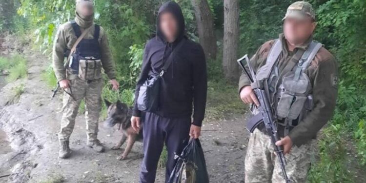 Військовослужбовці Ізмаїльського прикордонного  загону затримали 42-річного ухилянта на березі річки Дунай