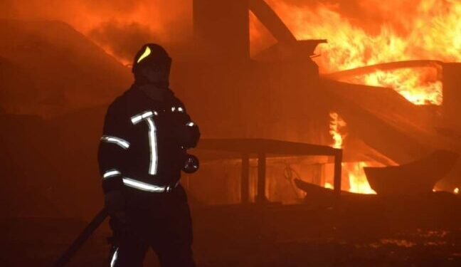 Вночі росіяни атакували Одещину, спалахнула масштабна пожежа — Новини Одеської області